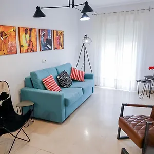 Urban Colours Sauceda Vii Apartment Seville